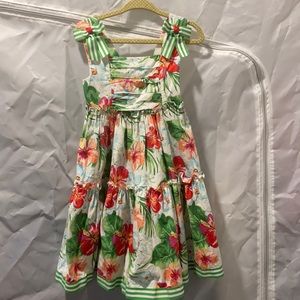 EUC Bonnie Jean Floral Print Dress w/ Ribbon Detail. 4T